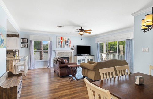 Dadeville Condominio | Sunset Point on Lake Martin. Fantastic Views! Great for families!