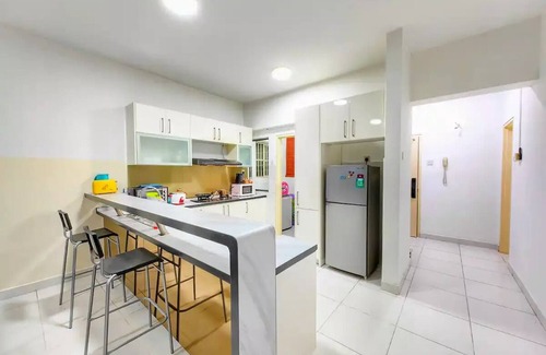 Puchong Apartamento | Sunset view Apt perfect for Biz/Family @ SetiaWalk