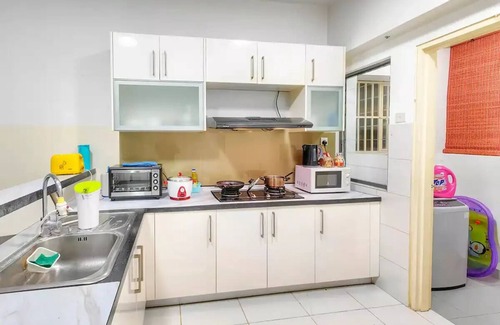 Puchong Apartamento | Sunset view Apt perfect for Biz/Family @ SetiaWalk