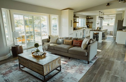 Ahwahnee Casa | Sunset View Boulder Bliss Hottub by Casa Oso
