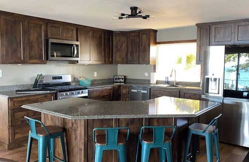 Isle Casa | Sunset View Getaway-Mille Lacs 3 Bedroom Home