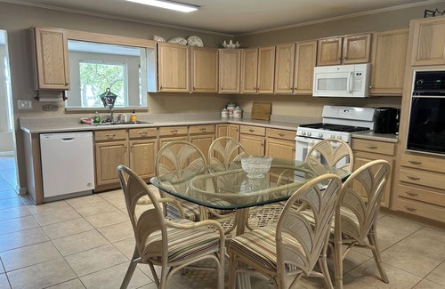 Panacea Casa | Sunsets & Serenity: Tranquil Waterfront Escape on the Ochlockonee in Panacea