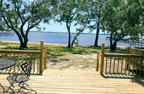 Panacea Casa | Sunsets & Serenity: Tranquil Waterfront Escape on the Ochlockonee in Panacea