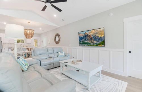 Tranquil Harbour Casa | Sunshine and Wine