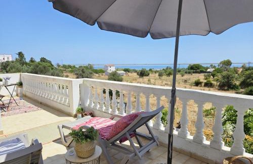 Olhao Villa | Sunshine, casa de campo e praia, estilo e conforto, espaço e privacidade, perfeita para as suas férias em Olhão