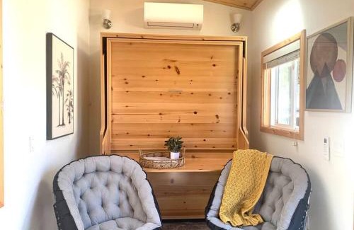 San Luis Obispo Casa | Sunshine Tiny Studio and Loft Close to Downtown