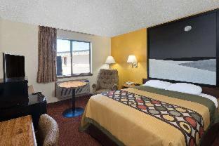 Alamogordo Hotel | Super 8 by Wyndham Alamogordo - White Sands