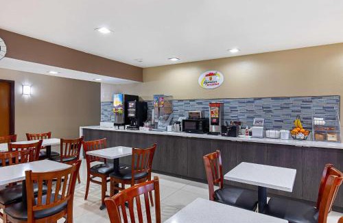 Eddyville Hotel | Super 8 by Wyndham Eddyville/Kuttawa