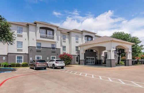 Fort Worth Hotel | Super 8 by Wyndham Fort Worth Stockyards