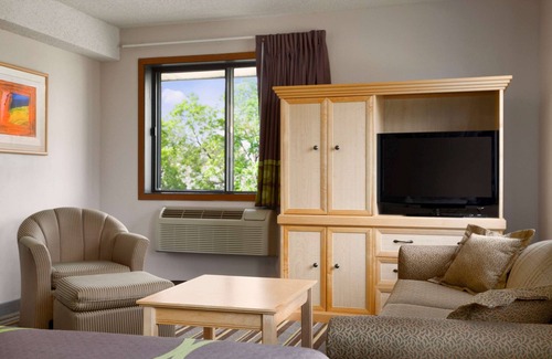 North Westminster Hotel | Super 8 by Wyndham Westminster Denver North