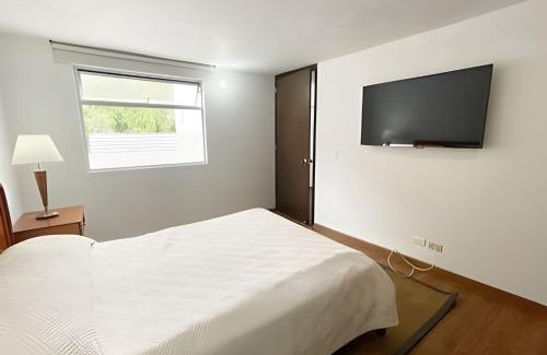 Santa Ana Apartamento | Súper Apartamento TV, Wi Fi y parqueadero gratis