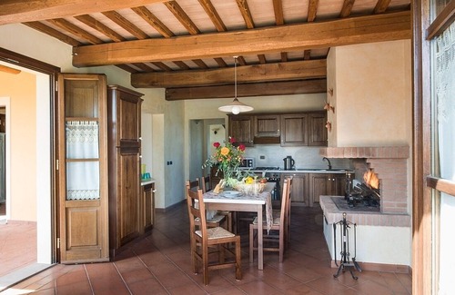 Palaia Villa | Villa para 6 personas con piscina. Grandes vistas, a poca distancia de la ciudad, Wifi, aire acondicionado