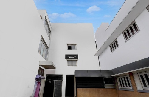 Valasaravakkam Casa | Super Townhouse Arcot Road