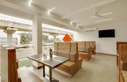 Kalamassery Hotel | Super Townhouse Edasserys Kalamassery Tourist Home
