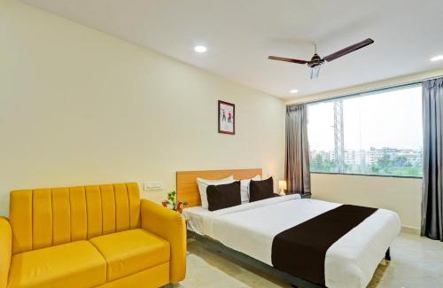 Habsiguda Hotel | Super Townhouse La Vista Inn Grand Hotel