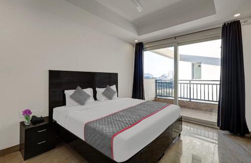 DLF Phase 5 Hotel | Super Townhouse Tipsyy Near Bestech Central Square Mall