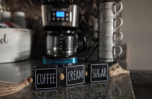 Drake Casa | Superb 4-bedroom house with AC in Woodburn