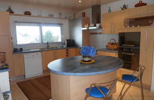 Saint-Cast-le-Guildo Apartamento | Magnífica casa de campo, vista al mar, cerca de las playas promo last min 10% del 6 al 13 de julio