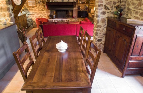 Sainte-Cecile-du-Cayrou Cabaña | Magnífica casa de piedra a las puertas del bosque
