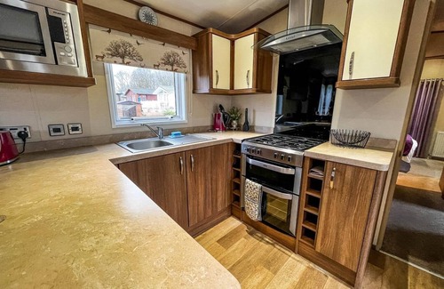 Haveringland Casa | Alojamiento de lujo en el parque Haveringland cerca de los grandes lagos de pesca, Norwich ref 16018