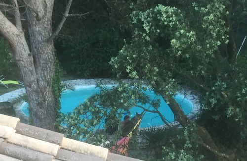 Morieres-les-Avignon Casa | Magnífica casa individual en una colina frente al Palais des Papes