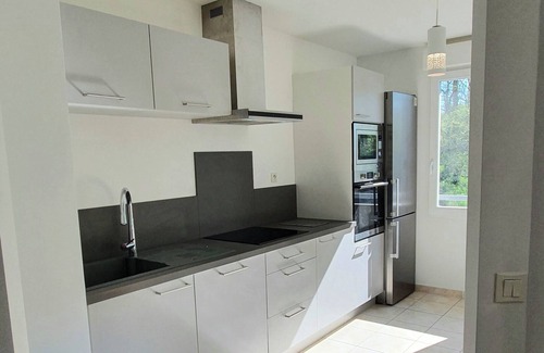 Brive-la-Gaillarde Apartamento | Superb T3 with swimming pool on the heights of Brive