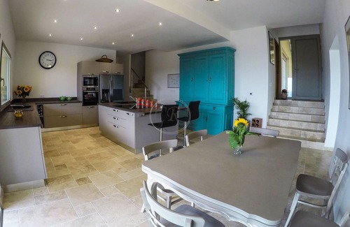 La Londe-les-Maures Villa | Espléndida villa en Valcros para 9 personas con piscina y vistas al mar