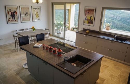 La Londe-les-Maures Villa | Espléndida villa en Valcros para 9 personas con piscina y vistas al mar