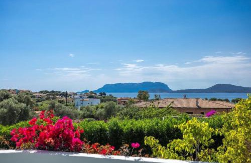 Pittulongu Villa | Superb Villa Nature -Panoramic Sea View & Jacuzzi-