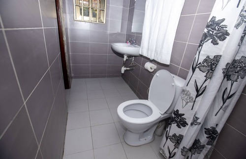 Porto-Novo Apartamento | Superbe Appartement 1 lit de 2 Place Avec Douche Personel Ideal Pour 2 Personnes