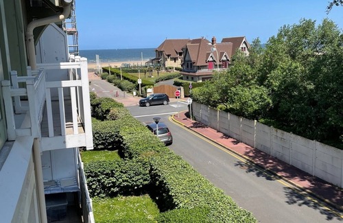 Tourgeville Apartamento | Superbe Appartement Ensoleillé, Première Ligne Plage
