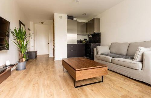 Saint-Denis Apartamento | Superbe Studio à 2 Stations de Paris Centre 15min à pied du Stade de France