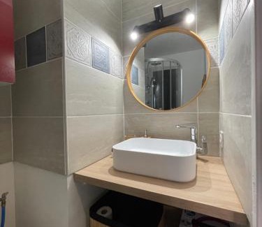 Saint-Cyprien Apartamento | Superbe studio, NEUF, st Cyprien