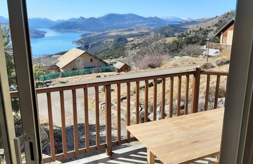 Puy-Sanieres Apartamento | Superbe vue sur lac de Serre-ponçon et Terrasses 2