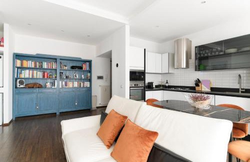 Crescenzago Apartamento | Superior Apt with balcony and parking