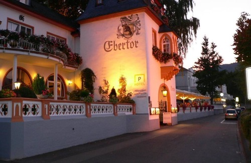 Boppard Casa | Superior Doppelzimmer Stadtseite - DAS Ebertor Hotel & Hostel