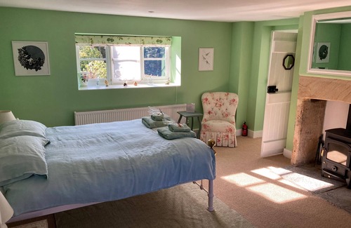 Cricket Malherbie Cama Y Desayuno | Habitacion Doble-Superior-Baño con ducha-Vista al Jardín-The Green Room