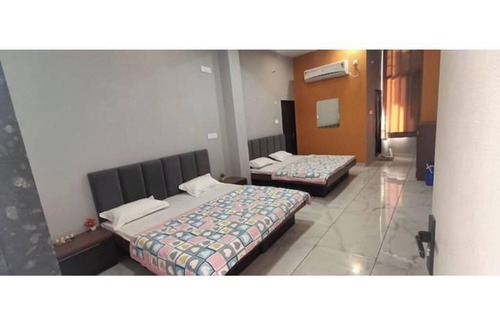 Maheshwar Apartamento | Superior Family Studio @ StayMore 4 to 6 adults