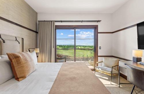 Pronghorn Hotel | Superior King @ Juniper Preserve