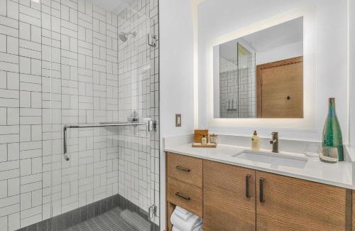 Pronghorn Hotel | Superior King @ Juniper Preserve