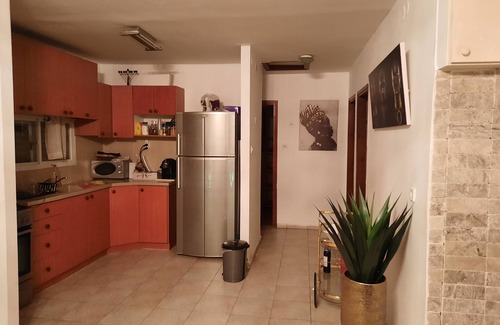 Bustan HaGalil Otro | Superior place