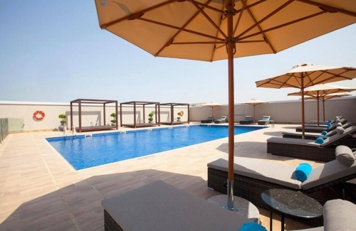 Garhoud Casa | Superior Room Near Sport Links LLC - Gym Equipment