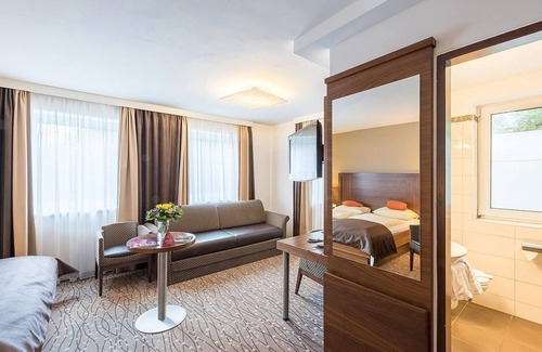 Nonntal Casa | Habitación individual superior (estacionamiento subterráneo incluido) - Austria Classic Hotel & Gasthof Hölle