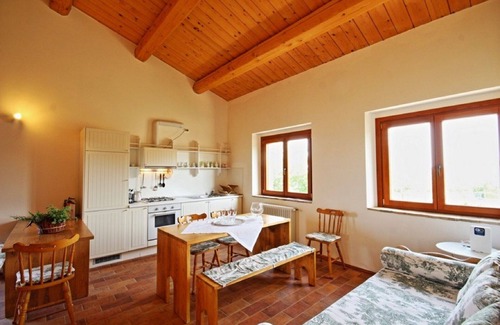 Montelabbate Apartamento | OFERTA ESPECIAL!Verano campestre superlativo con piscina en un impresionante paisaje