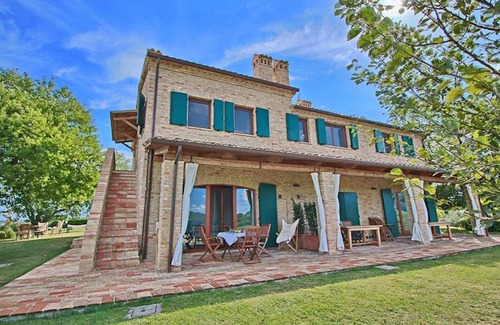 Montelabbate Apartamento | OFERTA ESPECIAL!Verano campestre superlativo con piscina en un impresionante paisaje