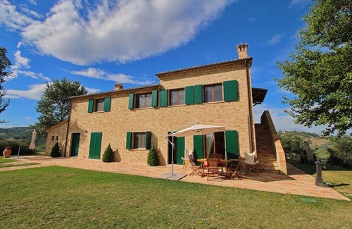 Montelabbate Apartamento | OFERTA ESPECIAL!Verano campestre superlativo con piscina en un impresionante paisaje