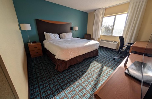 Mount Pleasant Hotel | Fairfield Inn Racine
