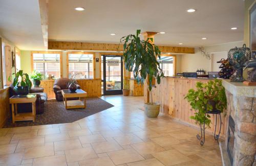 Gold Beach Complejo | SureStay Plus Hotel by Best Western Gold Beach