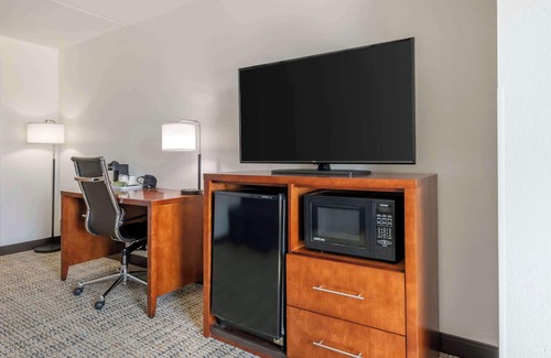 Fernandina Beach Hotel | Surf and Sand Fernandina Beach at Amelia Island, Ascend Hotel Collection