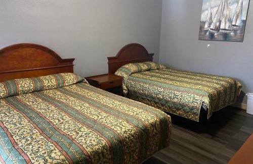 San Jacinto Hotel | Surf Motel and Apartments